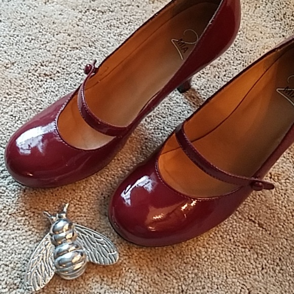 Mia 2 Dress Heels - Picture 3 of 8